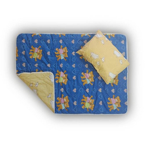 Set of baby quilt and...