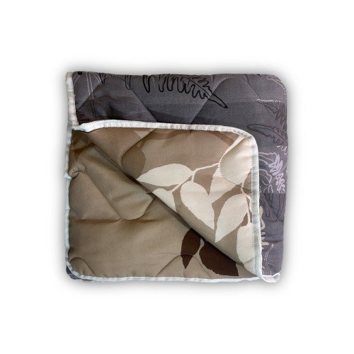 Blanket with mixed filling...